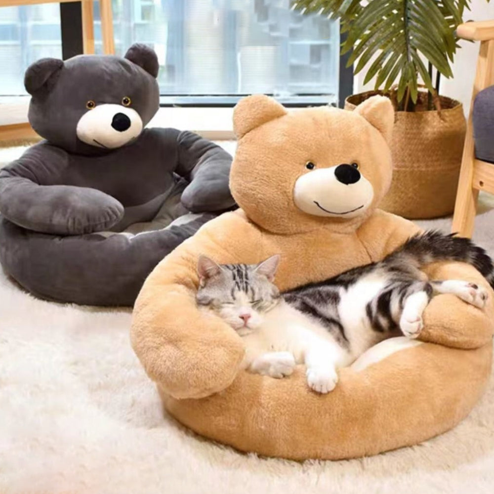 Cama de peluche para mascotas con forma de oso