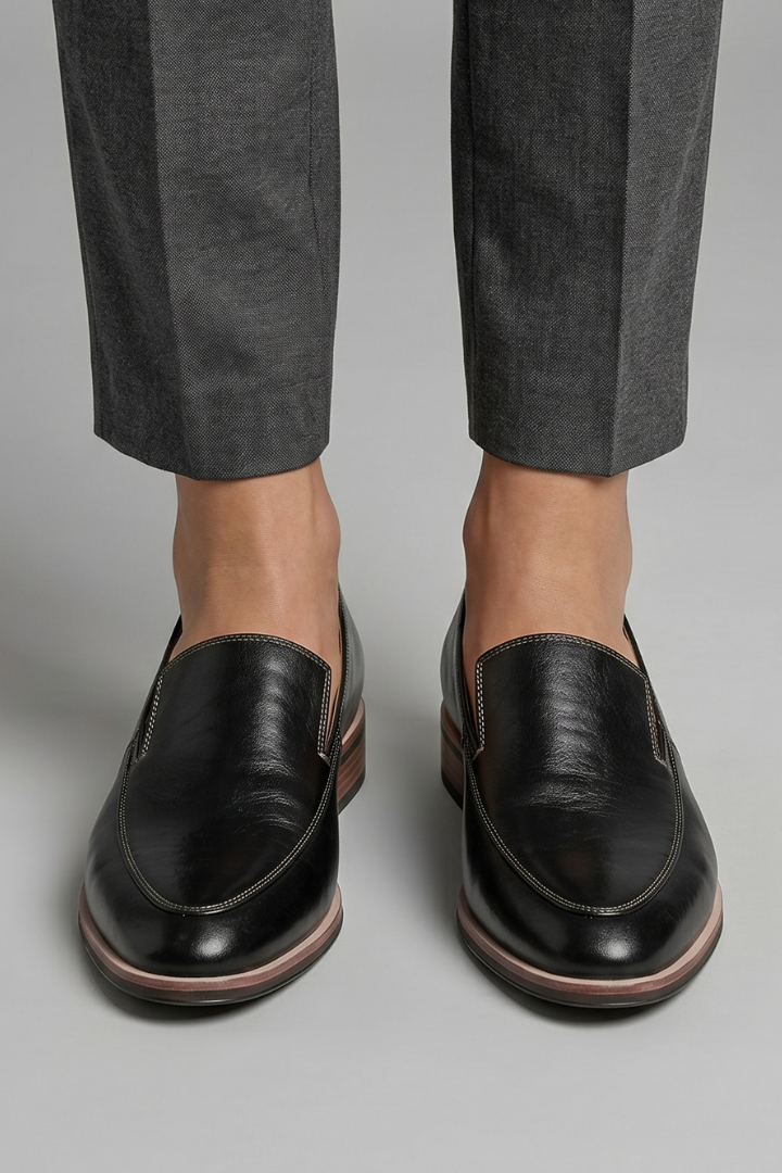 Women's Pointed Toe Slip-On Loafers