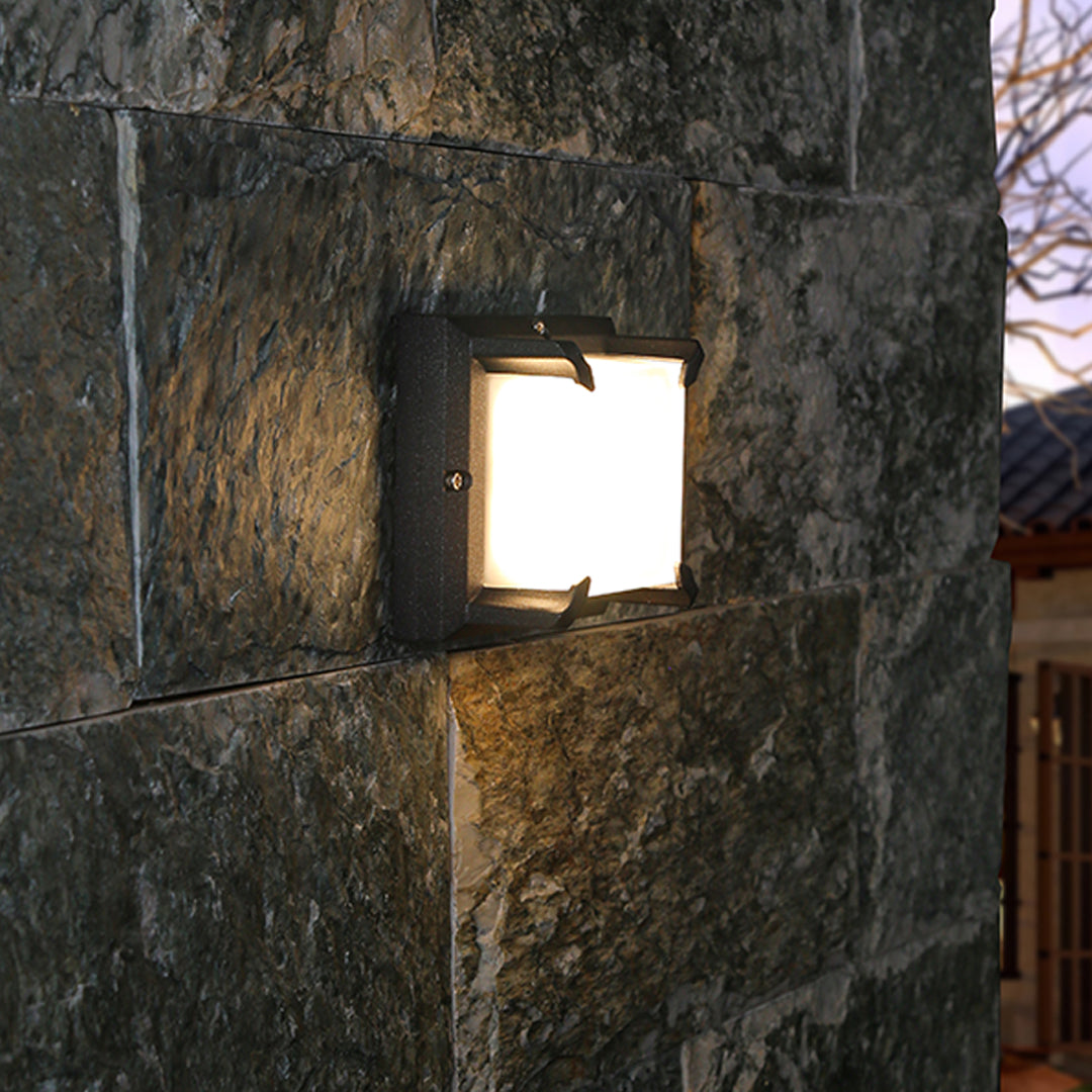 Lampada da parete quadrata nera a LED per esterni IP65