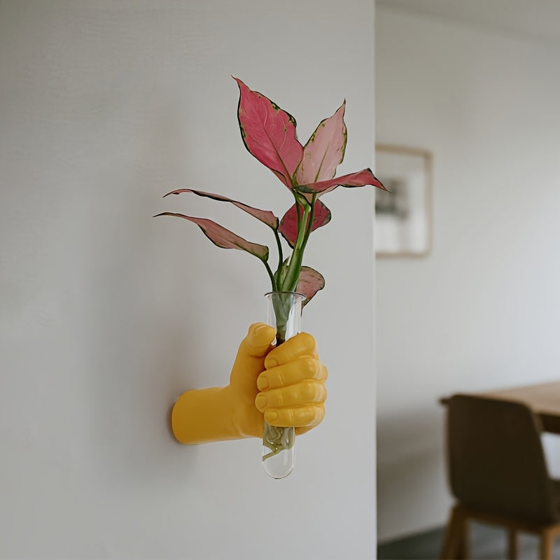 Vaso da parete a forma di mano per fiori