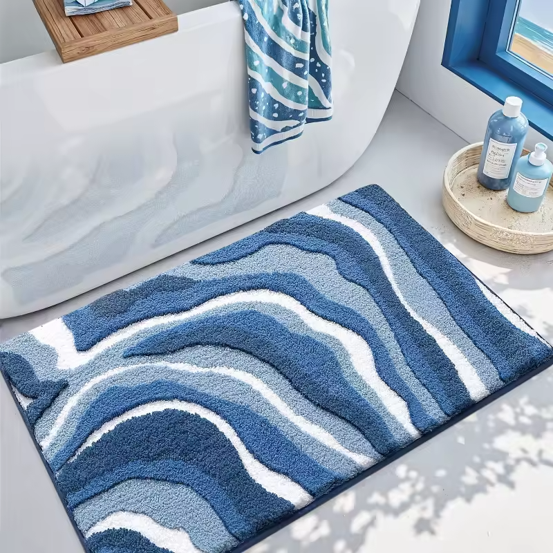 Tappeto da bagno in peluche assorbente con motivo ondulato