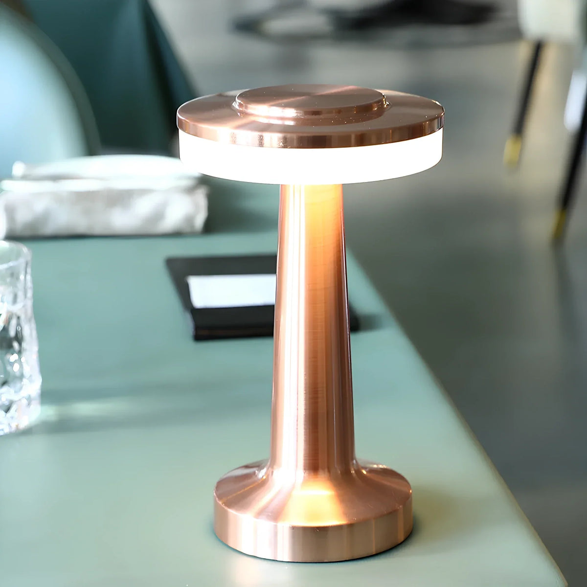 Lampe de table LED portable