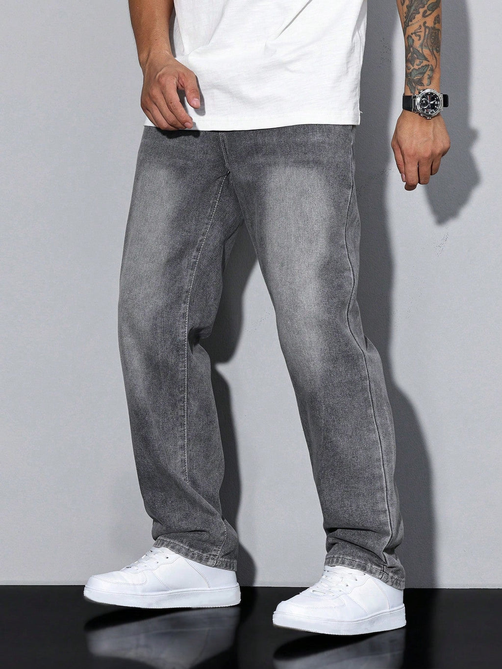 Men Relaxed Fit Jeans with Washed Denim Look and Comfortable Design