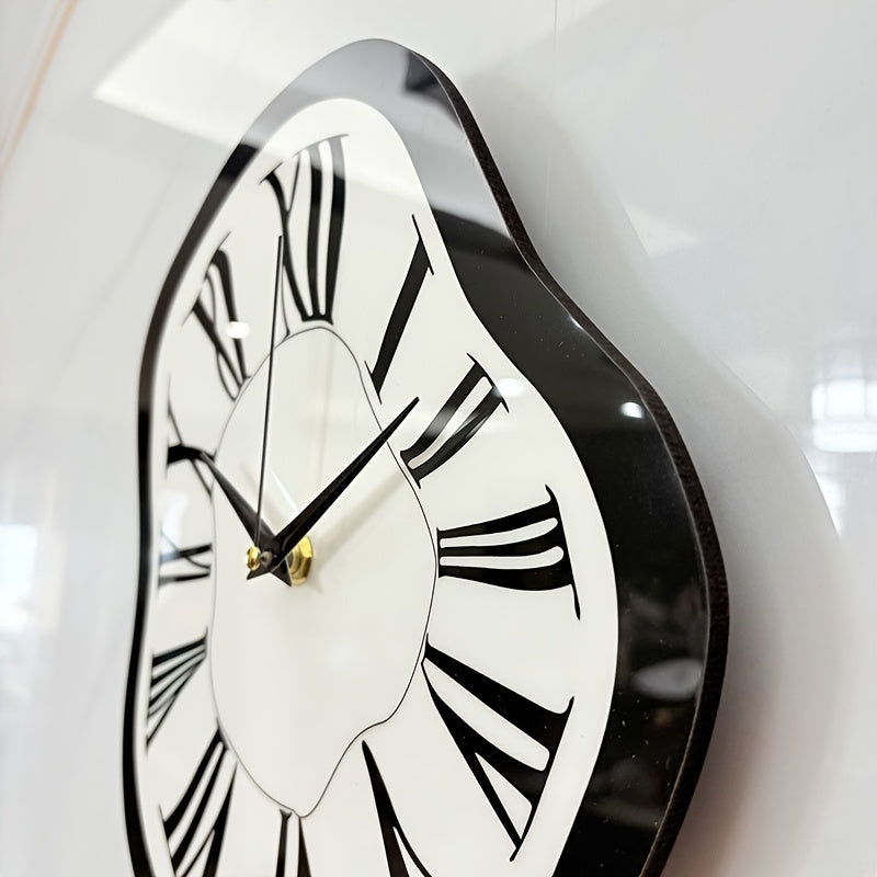 Reloj de pared con números romanos irregulares