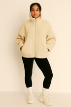 Chaqueta de forro polar de teddy para mujer con cuello alto