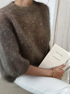 Oversized fluffig stickad tröja med rund hals för kvinnor