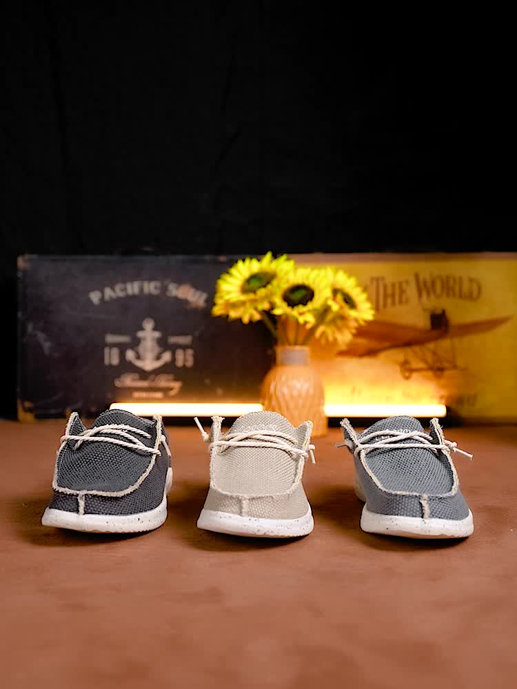 Herren-Freizeitschuhe aus Canvas mit Schnürsenkeln