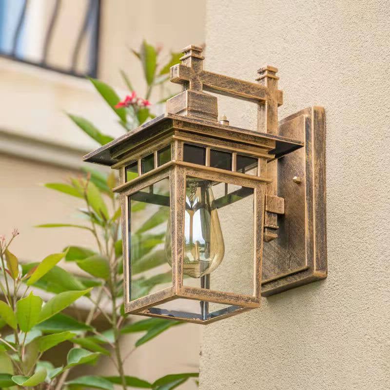 Zewnętrzna lampa ścienna IP65 z panelami z przezroczystego szkła
