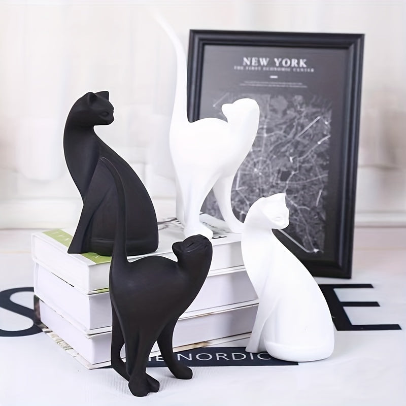 Figura decorativa minimalista de gato negro con la cola levantada