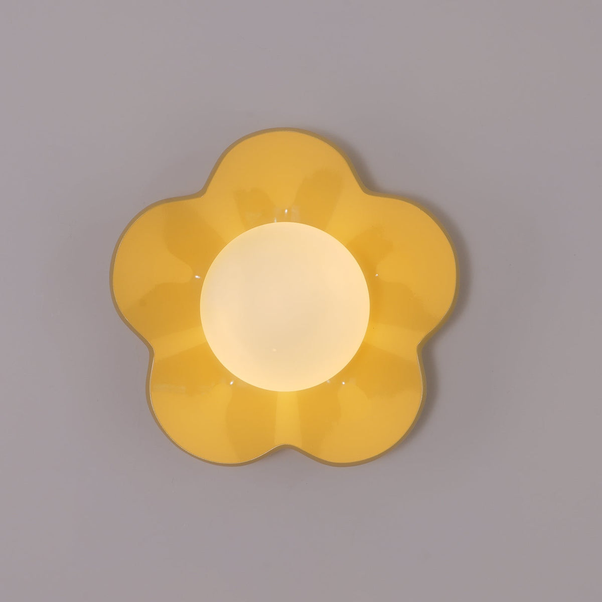Applique murale en forme de fleur avec lumière en forme de globe