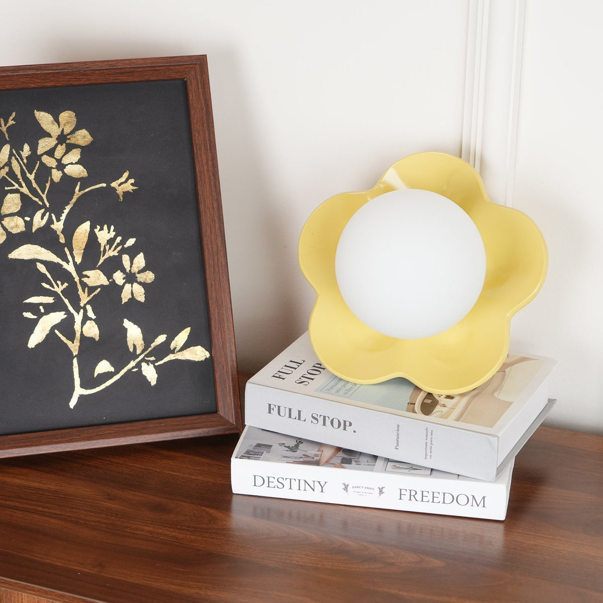 Applique murale en forme de fleur avec lumière en forme de globe