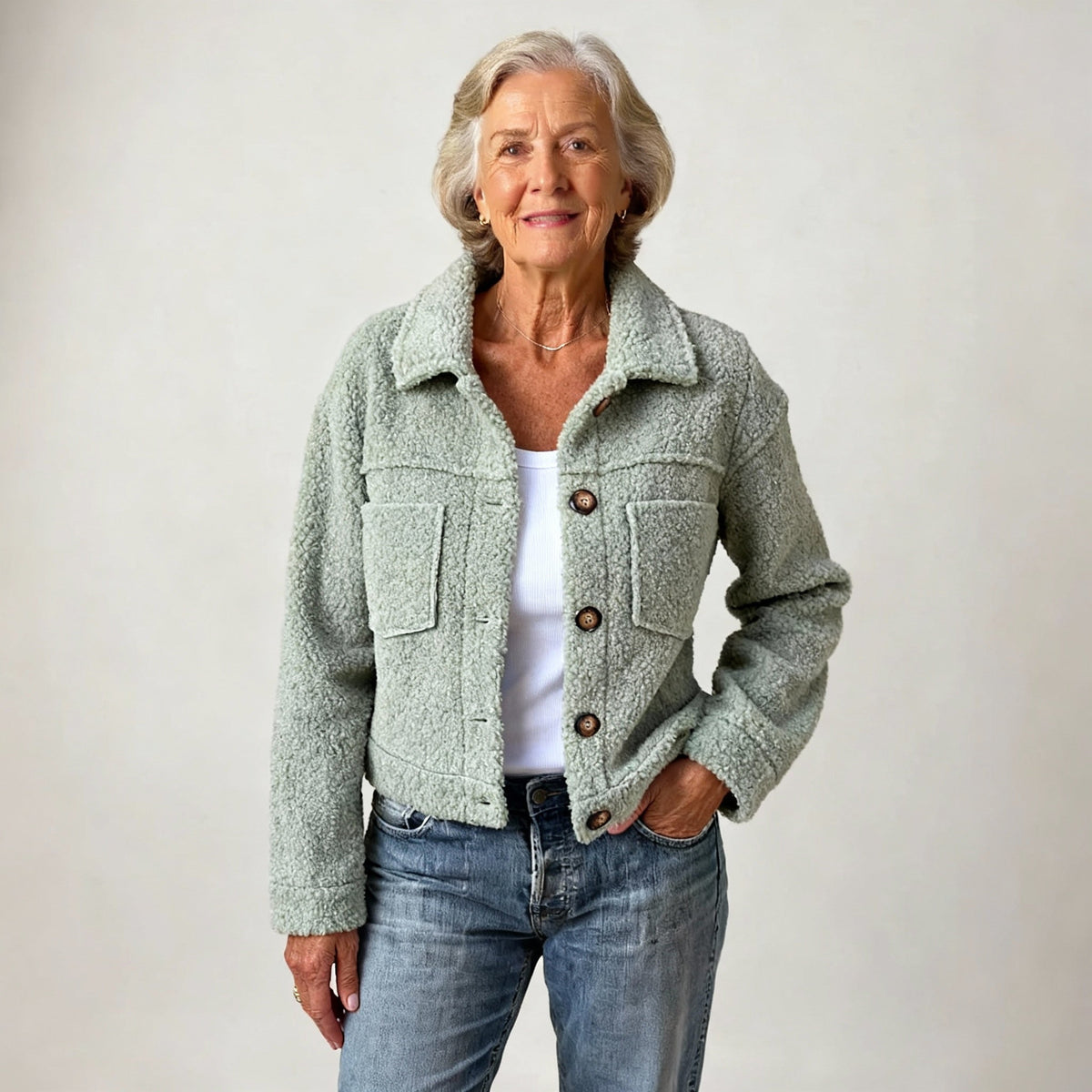Veste en jean pour femme à boutons sur le devant