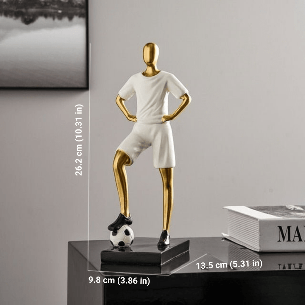 Sculture di calciatori atletici per un arredamento moderno ispirato allo sport
