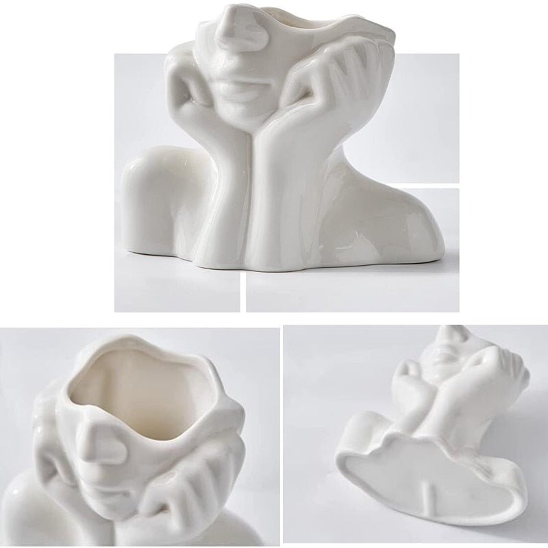 Vaso artistico in ceramica a forma di volto con mani astratte e una linea contemporanea essenziale