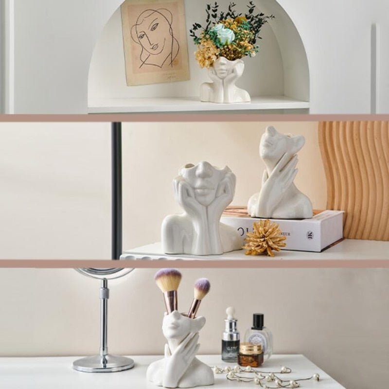 Vaso artistico in ceramica a forma di volto con mani astratte e una linea contemporanea essenziale