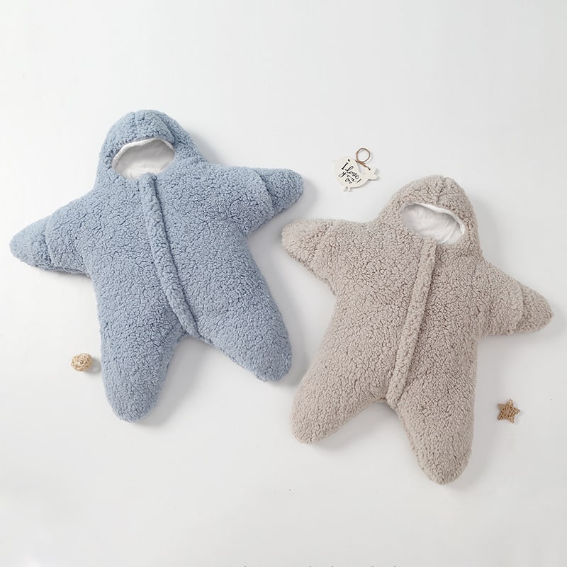 Gigoteuse en polaire à capuche pour bébé