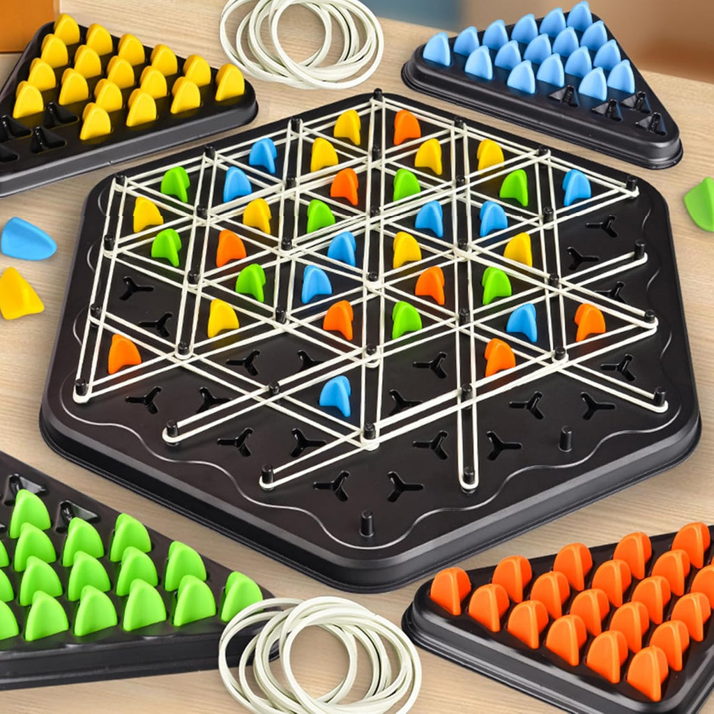 Strategiskt brädspel med gummiband