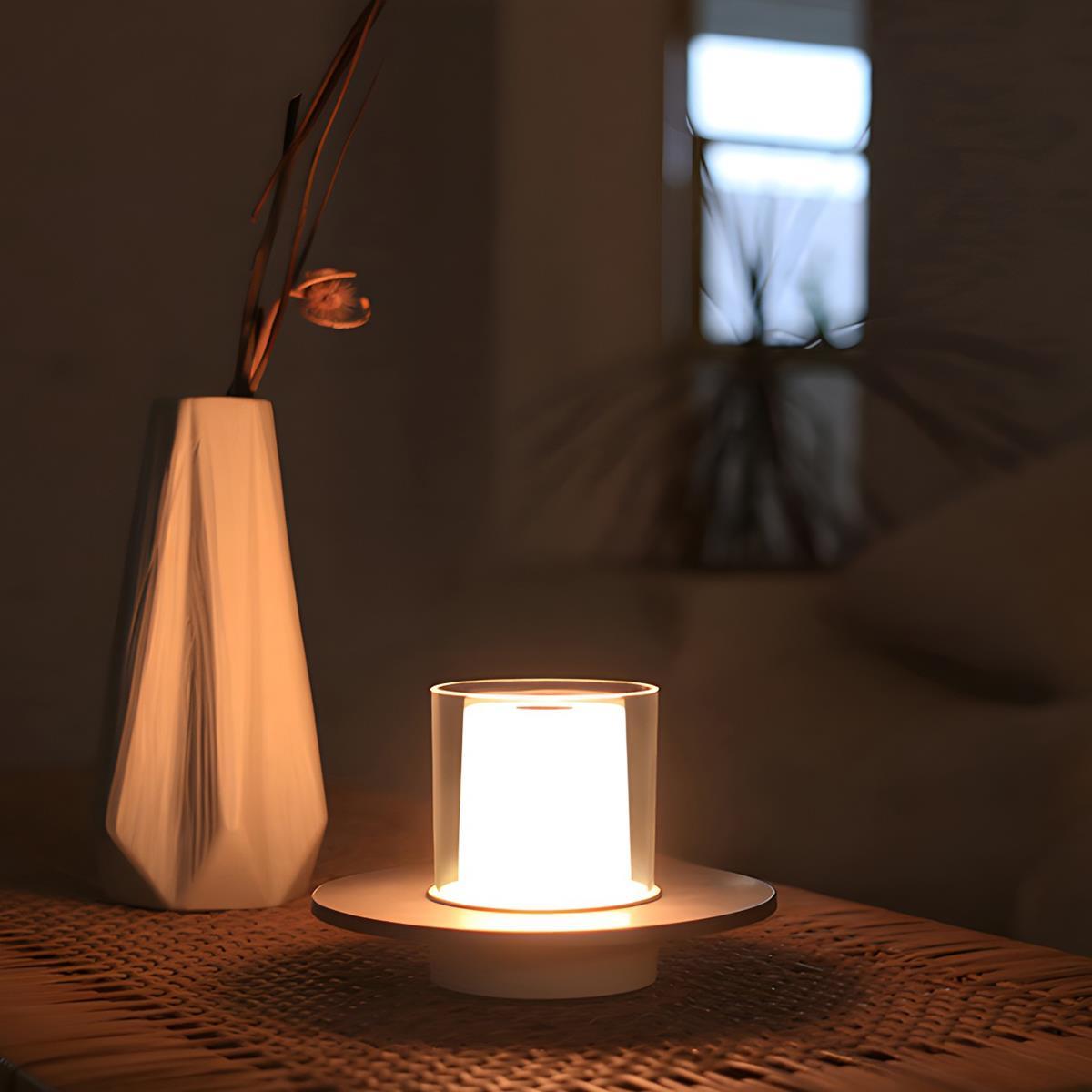 Ładowana lampa stołowa LED z dotykowym sterowaniem