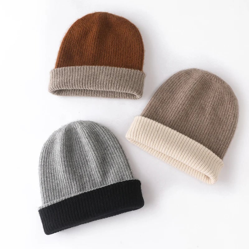 Reversible Ribbed Knit Beanie