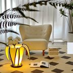 Podłogowa lampa LED ze ściemnianiem w kształcie banana