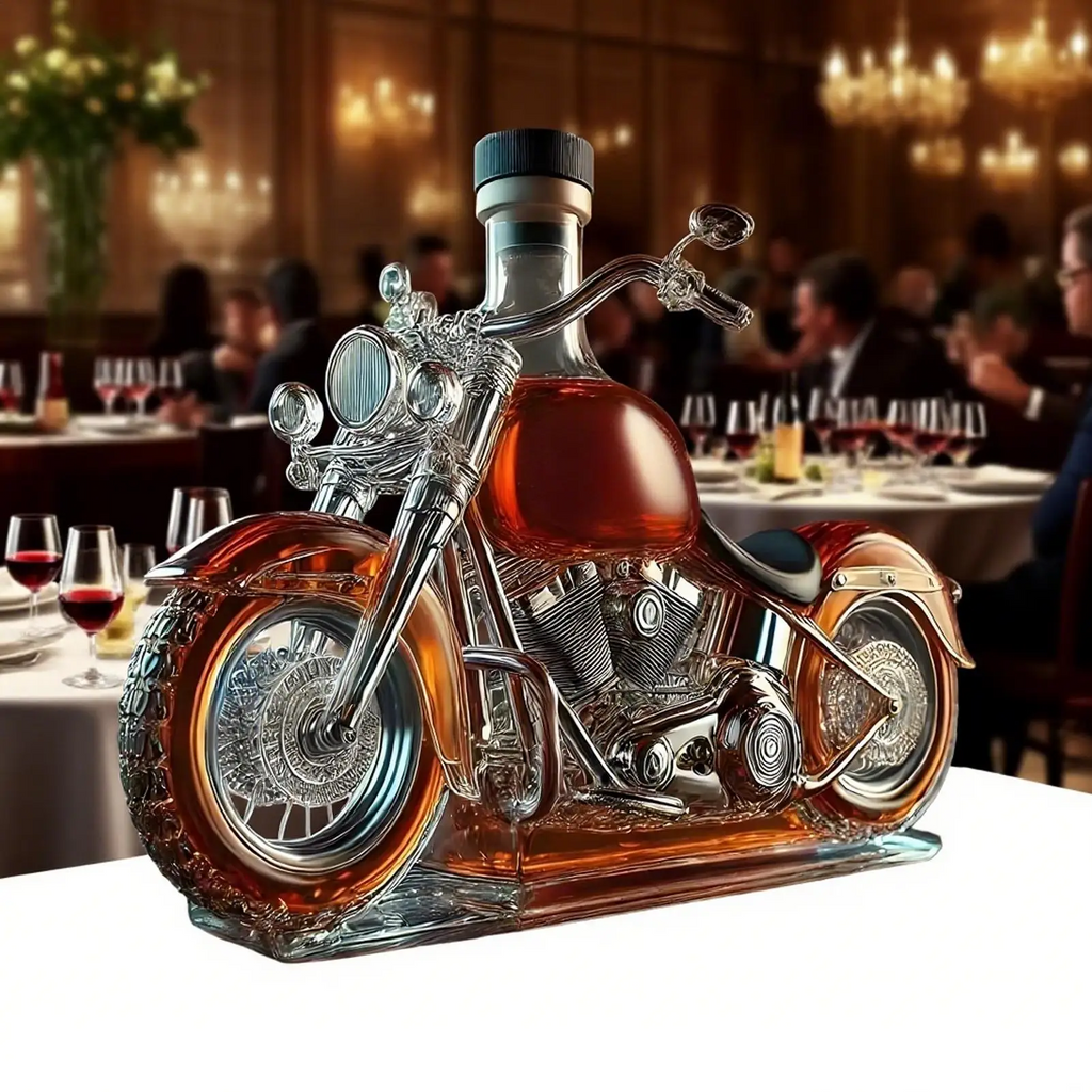 Decantador de vidrio con forma de motocicleta y diseño detallado de crucero