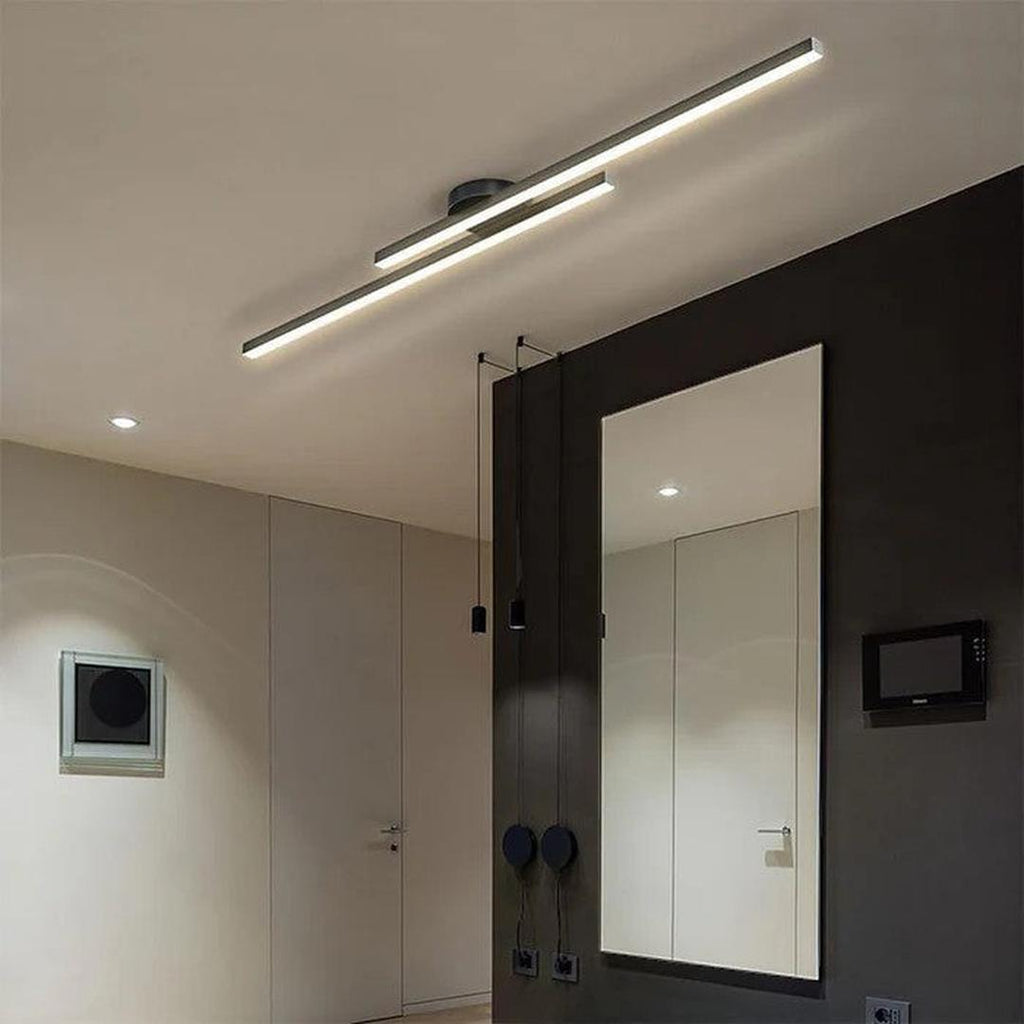 Lineært LED-loftlys med minimalistisk aluminiumsdesign