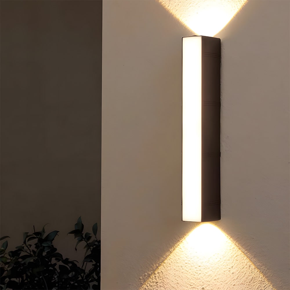 Applique da parete moderna a LED con luce verso l’alto e verso il basso