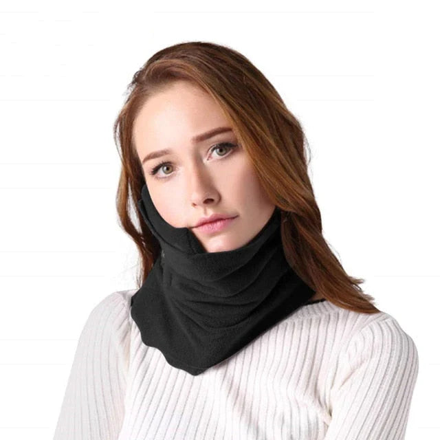 Ergonominen matkustamiseen tarkoitettu kaulaa ympäröivä tukityyny