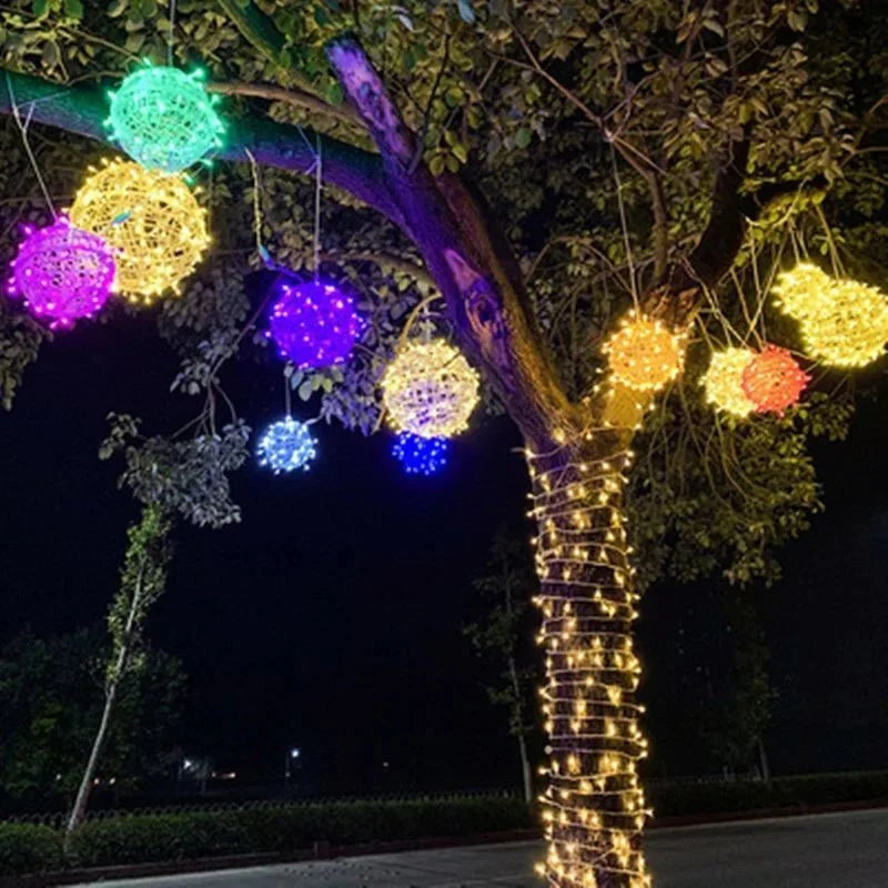 Guirlande lumineuse à boules tressées