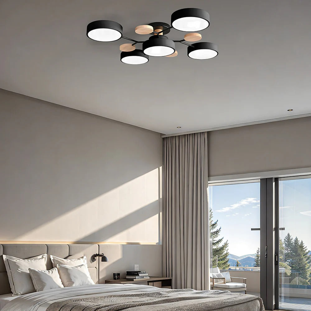 Modern LED-taklampa med flera armar, halvt infälld