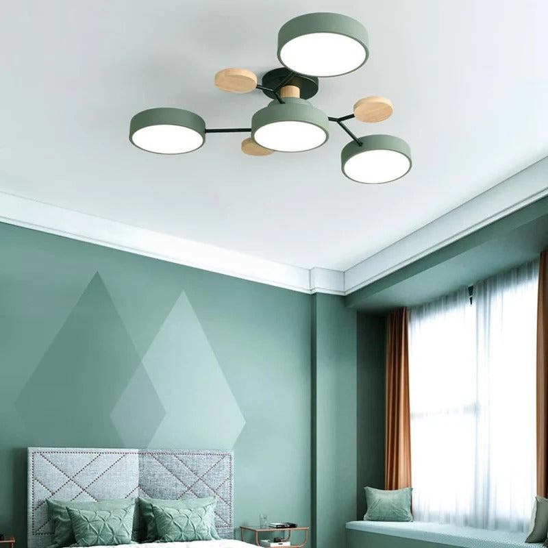 Modern LED-taklampa med flera armar, halvt infälld