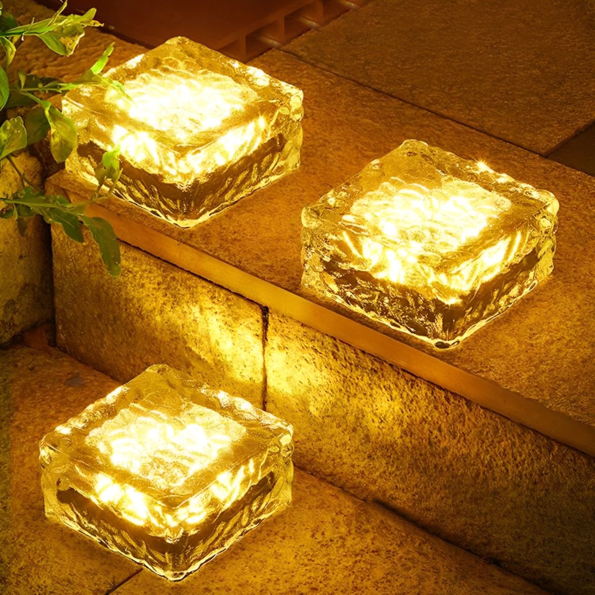 Ogrodowa lampa LED z lodowej cegły zasilana energią słoneczną
