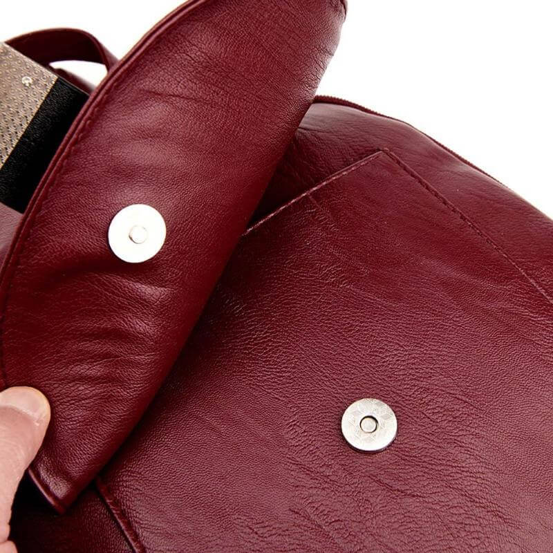 Ryggsäck för kvinnor med lock framtill