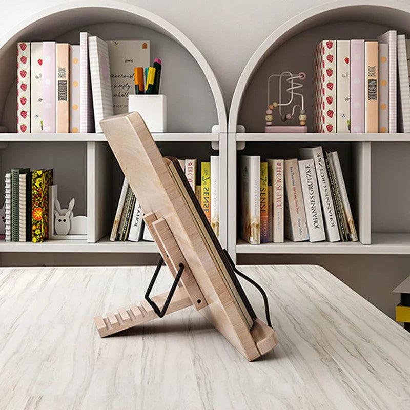 Pupitre de lecture en bois avec supports de pages