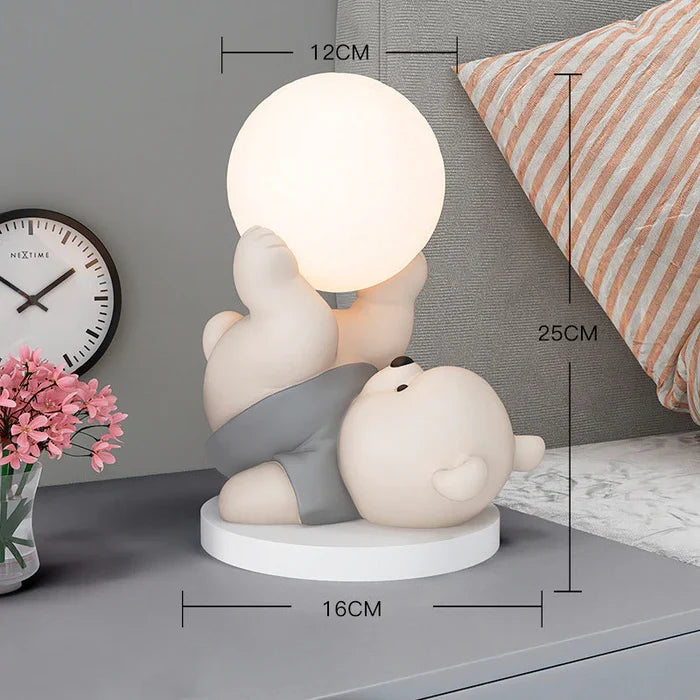 Dekorativ natlampe med lysende kugle og bamse