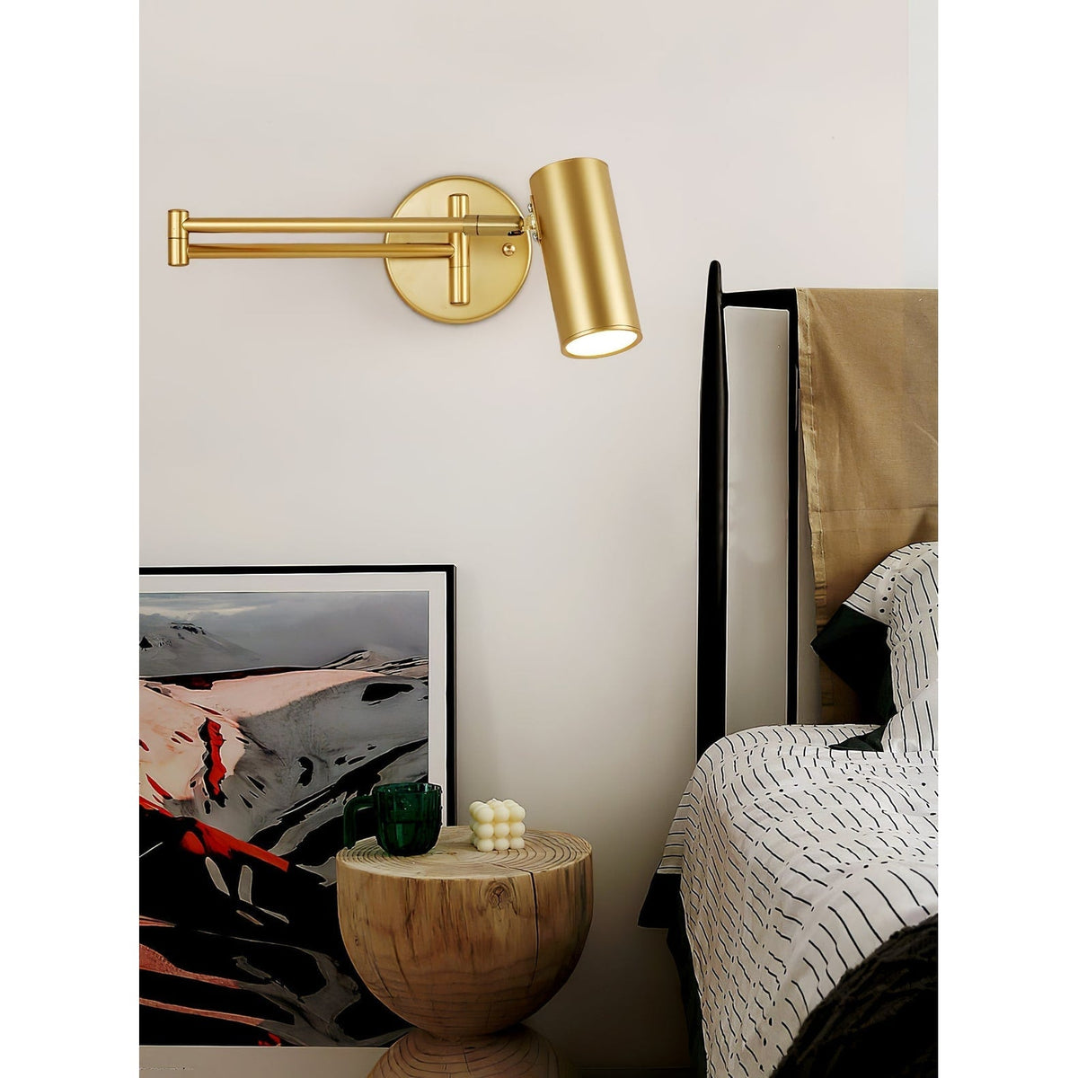 Aplique de pared con brazo oscilante ajustable