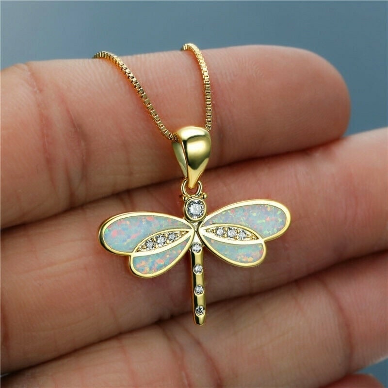 Collier pendentif libellule doré
